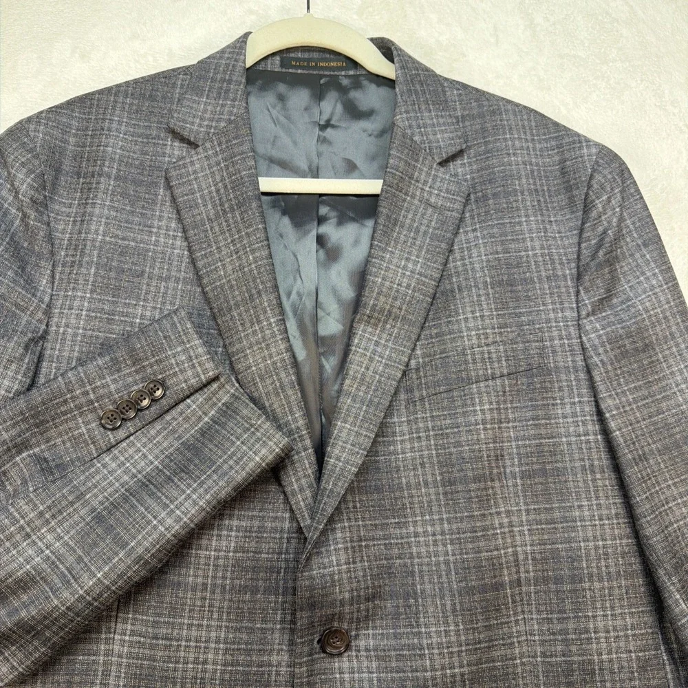 Jos A Bank Sport Coat 43R‎ Gray Plaid Wool Blazer Reserve Reda 1865